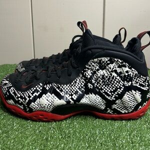 Size 10M- Nike Air Foamposite One "Albino Snakeskin" Red White Black